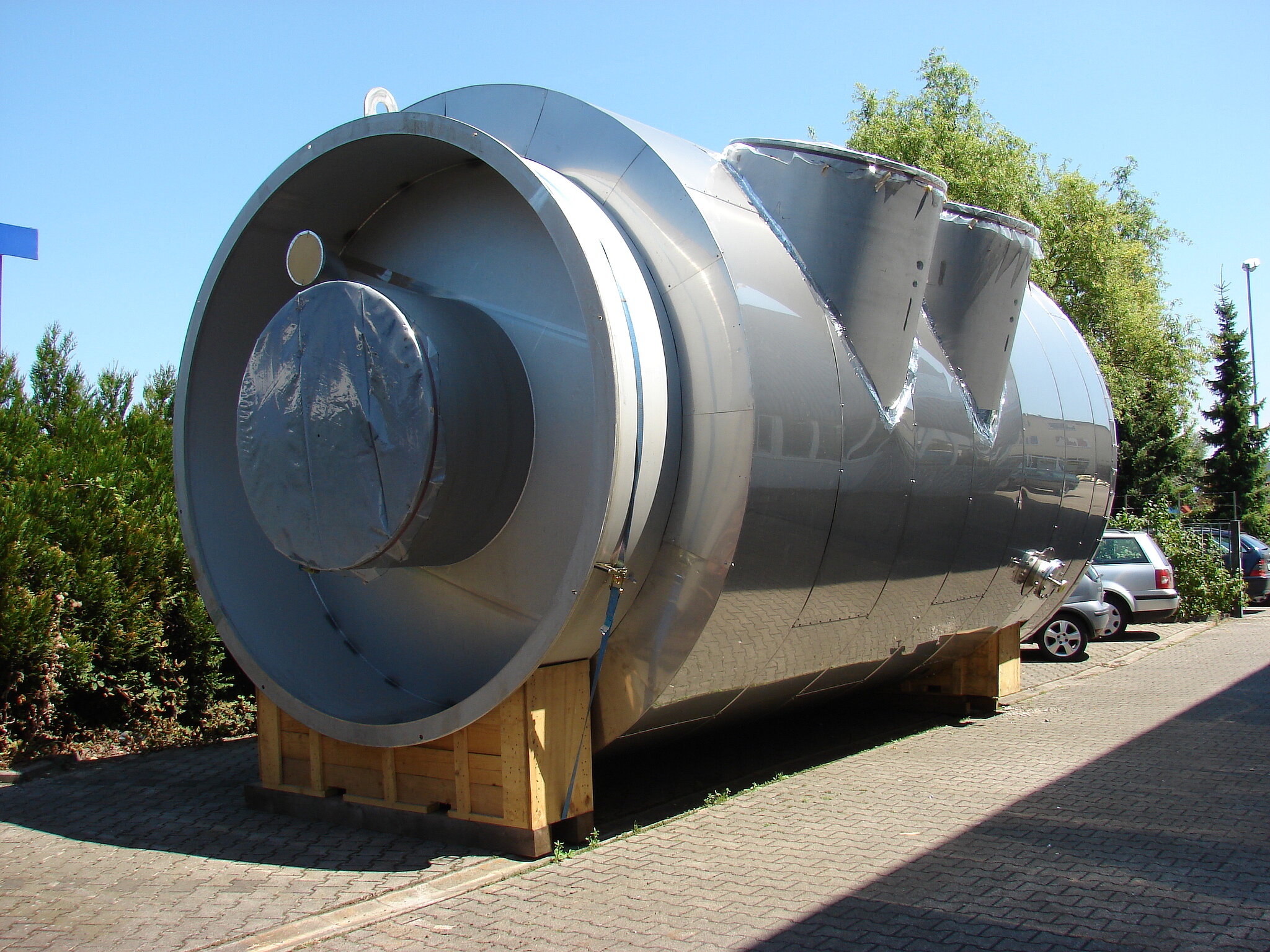 Lagertank vor der Einsetzung
